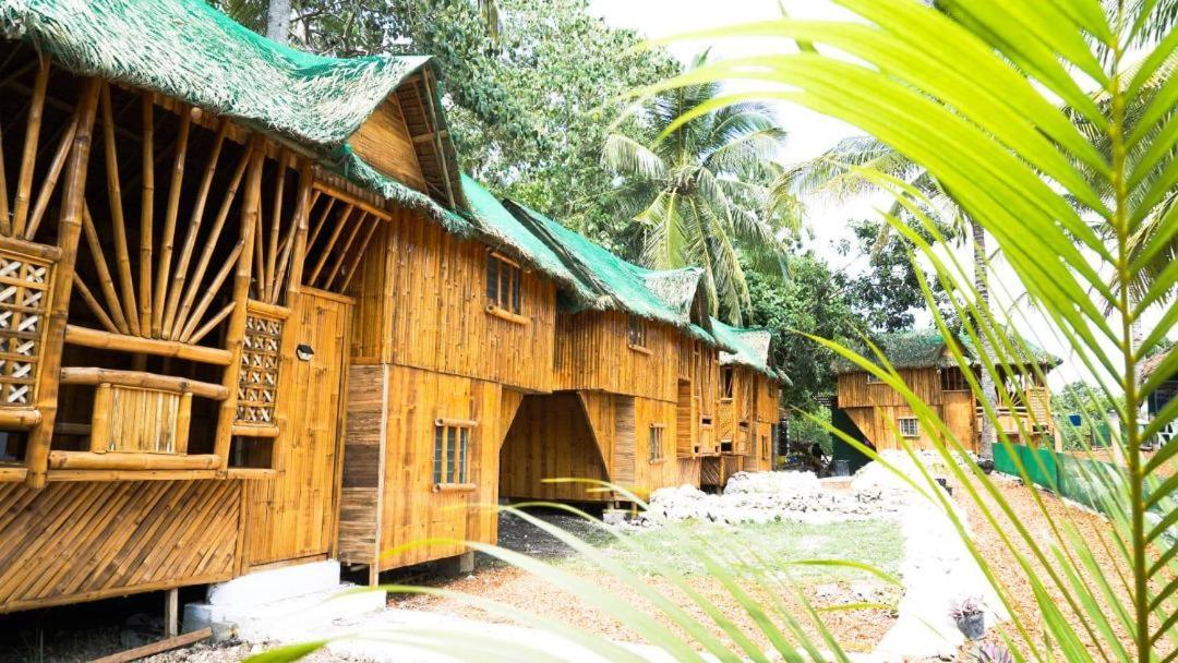 Nirvana Resort & Dive Centre - Moalboal Exterior photo